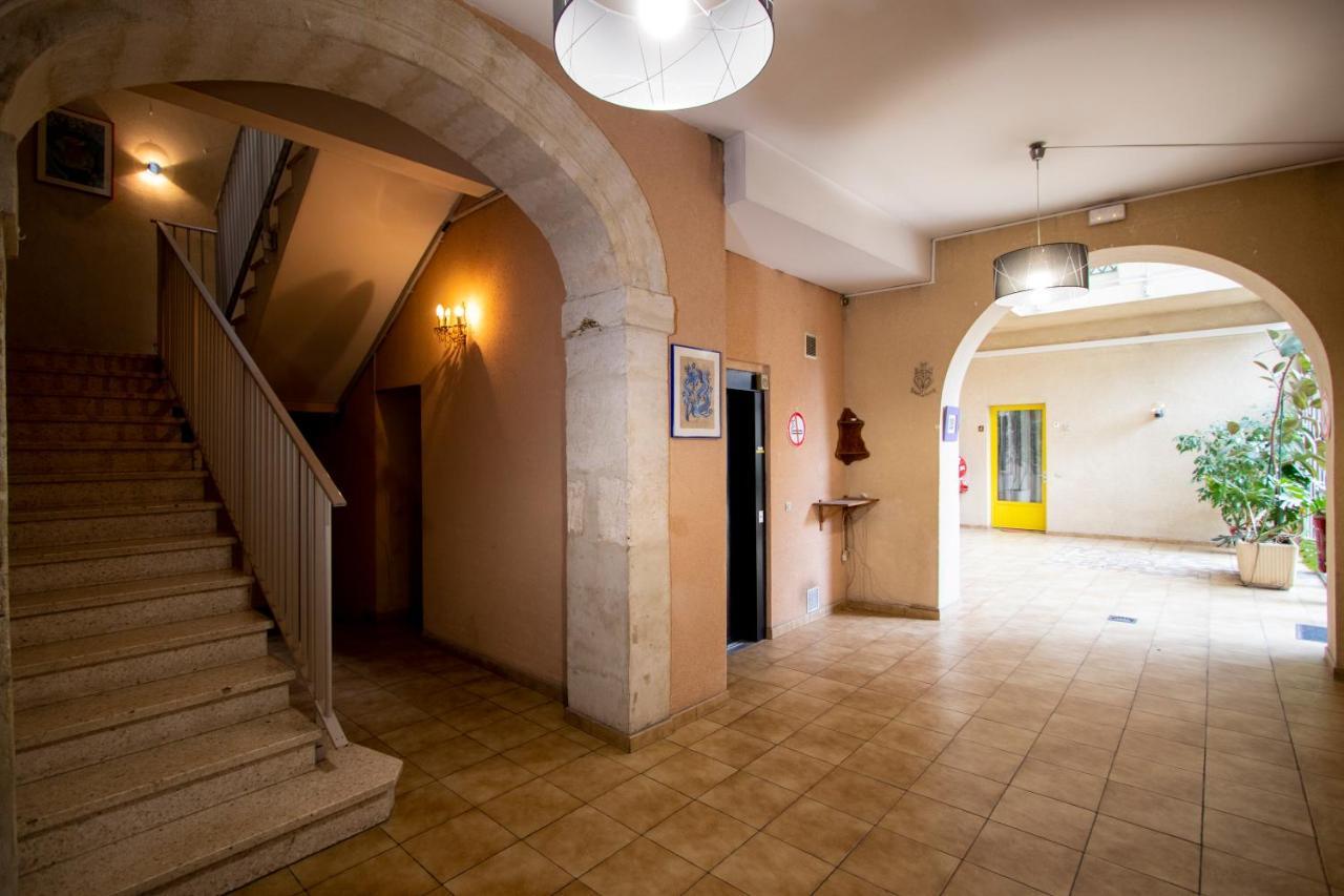 La Maison D'Antonin Nimes Exterior photo